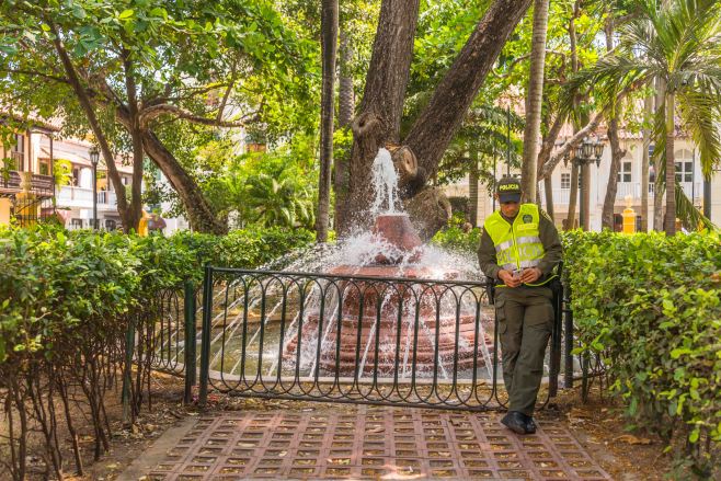 2014-JKH-Panama-D610-LR-3570